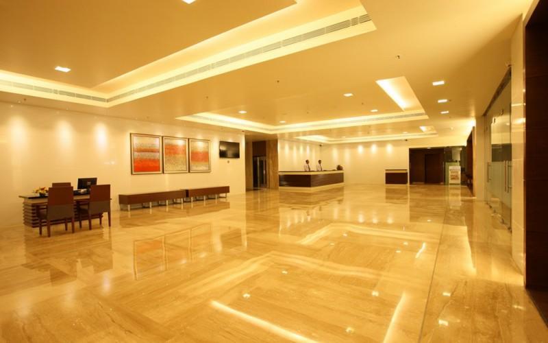 Hotel Shelton ราจาห์มันดรี ภายนอก รูปภาพ